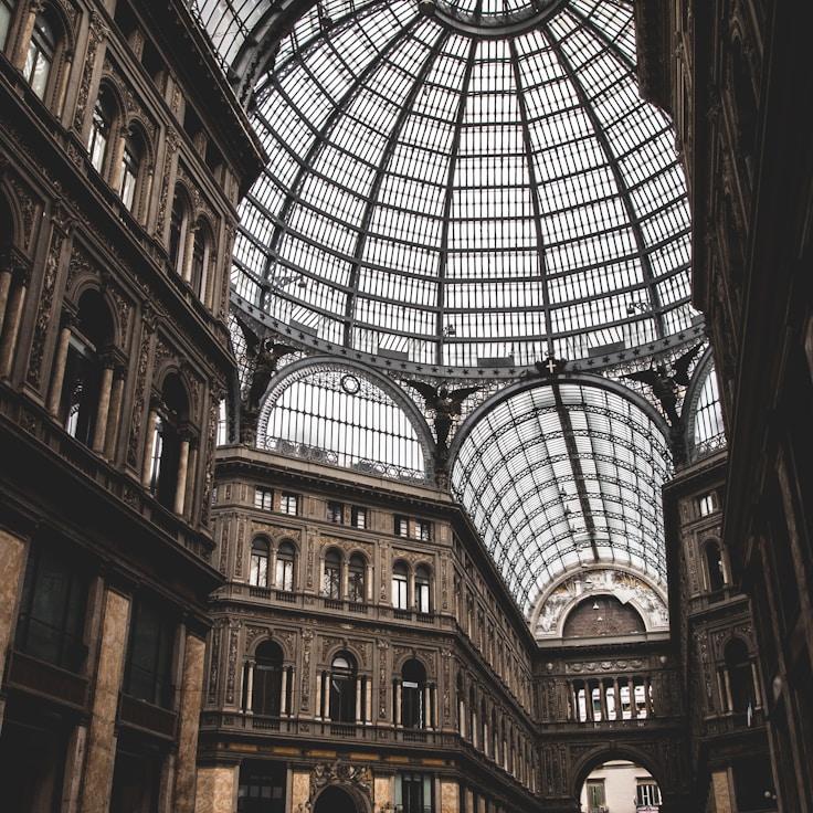 Dining out as an expat family in United Kingdom